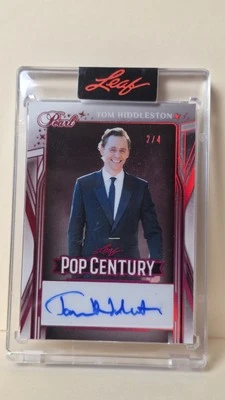2025 Leaf Pop Century Tom Hiddleston Pearl Red Auto #2/4 Thor Loki - Imagem 1 de 2