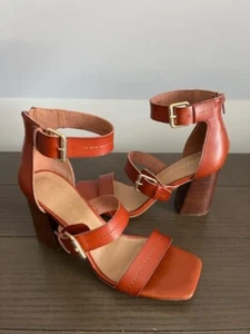 Madden Girl Women's Relay Zip Up Comfort Dress Heels Rust Brown Size:9 - Picture 1 of 4