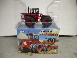 International Harvester 4786 Toy Tractor "2015 Farm Toy Show" 1/32 Scale, NIB - Picture 1 of 8