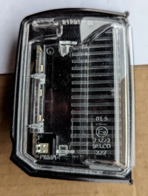 Genuine Renault Traffic Nissan Primastar 2022-2024 Left Mirror Indicator Light - Image 1 of 4