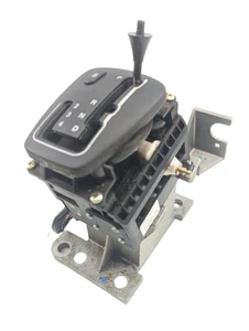 2002 2003 2004 - 2008 Jaguar X Type Automatic Transmission Shifter Assembly - Picture 1 of 9