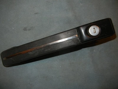 Manija de puerta exterior delantera derecha SAAB 9000 86 87 88 89 OEM Foto 1 de 4