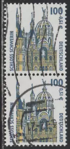 Germany 1994-2001 SC# 1845 - Schwerin Castle, Weimar - One Pair - Used Lot # 230 - Picture 1 of 2