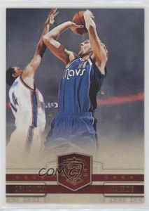 2009-10 Panini Court Kings Bronze /149 Dirk Nowitzki #17 HOF