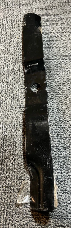 QTY 2 - Kubota Hi-Lift Mower Blade 56773434, Black - Image 1 of 4