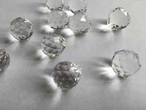 20Pcs15mm Clear Crystal Prisms Balls Chandelier Lamp Part Suncatcher Pendants - Picture 1 of 5