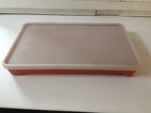 Vintage Tupperware #1292 Bacon Hot Dog Deli Meat Keeper & Sheer Seal Lid paprika - Picture 1 of 3