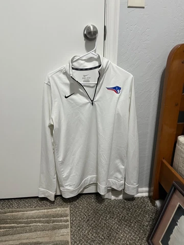Nike Dri-Fit NFL New England Patriots Men's L White 1/4 Zip Long Sleeve Shirt Cover