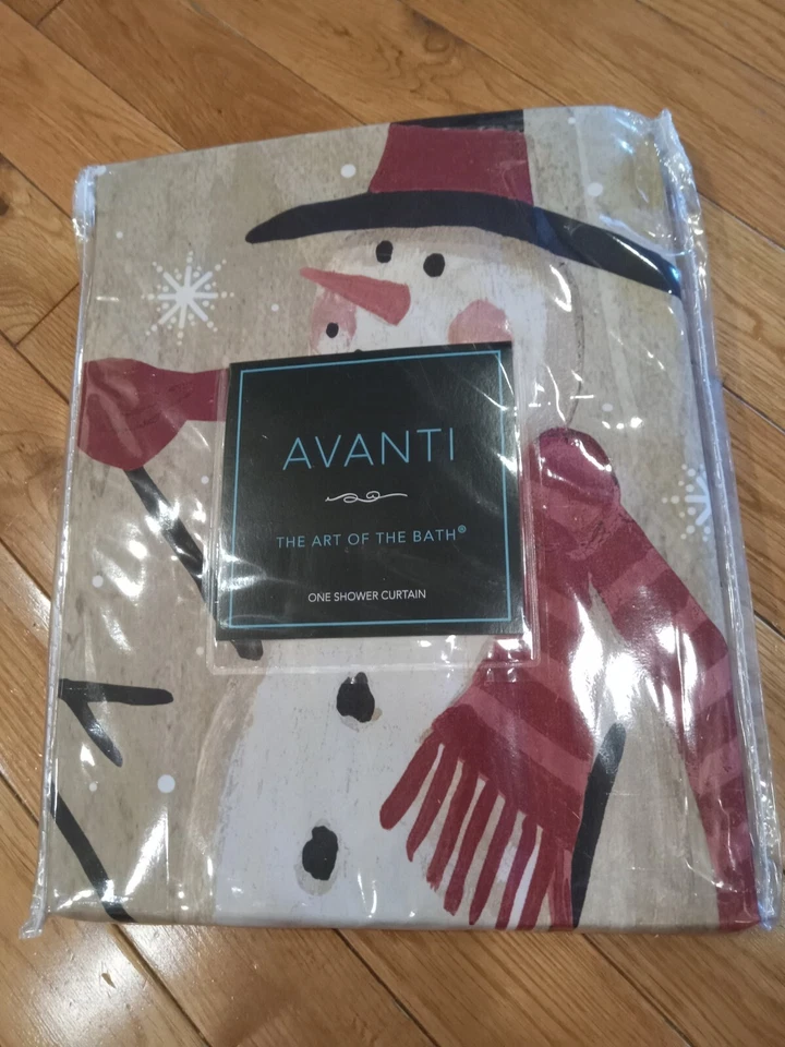 Avanti Muñecos de Nieve Altos con Cardenales y Pinos 72 x72 Tela Cortina de Ducha NUEVO Foto 1 de 4