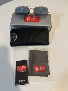 Ray-Ban Aviator RB3025 blaue Gläser mit Farbverlauf 195 $ Einzelhandel inklusive Box, Tuch, Etui - Bild 1 von 24