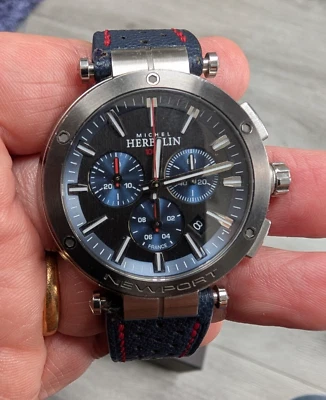 Correa de cuero Michel Herbelin Newport (40,5 mm) - 37688/AG65 Foto 1 de 4