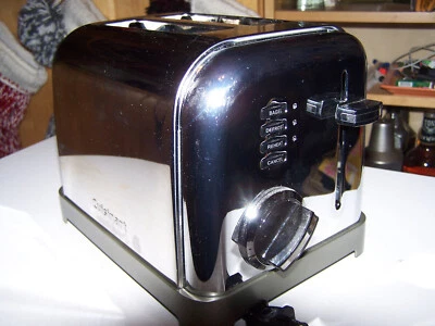 Cuisinart CPT-160 Metal Classic 2-Slice Toaster, Brushed Stainless - Image 1 of 4