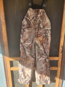 Redhead for YOUTH. Bone Dry Bib Insulated Camouflage Hunting Overalls. LARGE - Picture 1 of 12