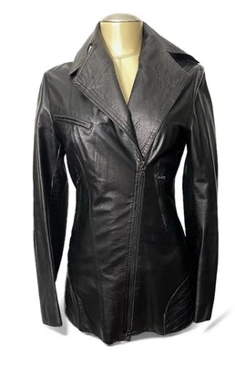 Chaqueta Moto Larga Años 90/Y2K CoSTUME NATIONAL Cuero Negro De Colección Acolchada Caderas Foto 1 de 4
