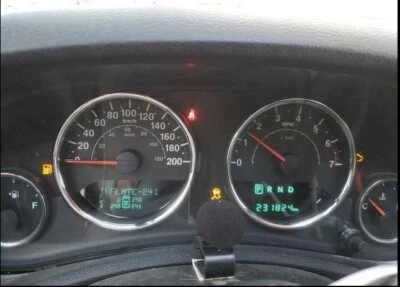 Jeep Wrangler 2016 cuadro de instrumentos velocímetro OEM 56054394AF Foto 1 de 4