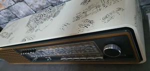 GRUNDIG RF711 Radio Rundfunkempfänger Musikgerät Tuner Röhrenradio Bj.1974-1978  - Bild 1 von 20