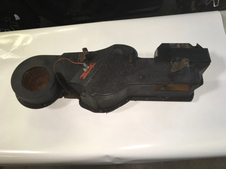 Conjunto de caja calefactora tablero Ford Torino GT 70 71 Fastback Cobra  Foto 1 de 4