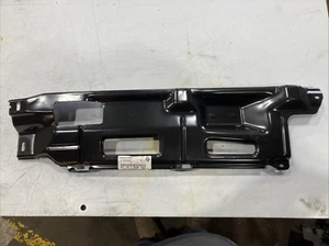 1988-1994 BMW E32 730i 730iL 735i 735iL 740i Reinforcement Right 51121938222 NEW - Picture 1 of 9