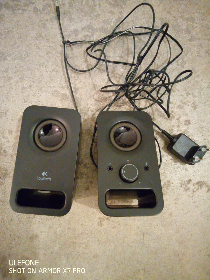 Casse pc Logitech perfettamente funzionanti - Immagine 1 di 1