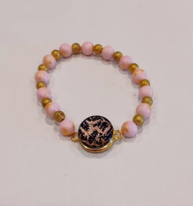 Pulsera de botón a presión hecha a mano de 18 mm con encanto de botón a presión tamaño 7 pulgadas - Imagen 1 de 3