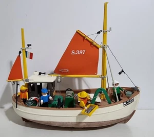 Playmobil 3551 Antiguo Barco Frances Pesca Pesquero Susanne Marinero Pescador - Imagen 1 de 10