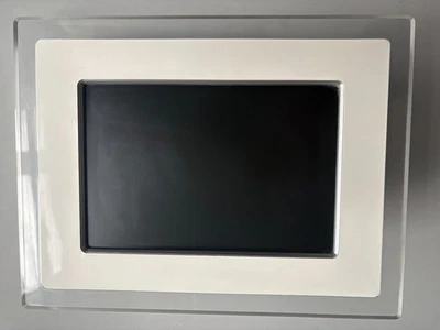 Philips 9FF2CWO 9” Digital Picture Frame - Never been used - no box - EU plug - Image 1 of 4