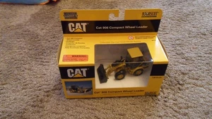 Norscot 1:50 CAT 906 Compact Wheel Loader Scale Construction Model - Bild 1 von 4