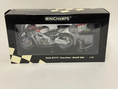 1/12 Minichamps Honda RC211V Del 2006 Moto GP Casey Stoner 122 061027 ABG147 - Immagine 1 di 4