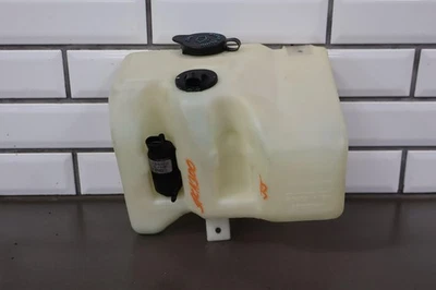 Botella de líquido para lavadora de parabrisas Cadillac Fleetwood 1993-1996 tracción trasera Foto 1 de 4