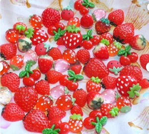 50 Pc Summer Fruits Mixed Red/Pink Cherry & Strawberry Resin Cabochons Flatback - Bild 1 von 3