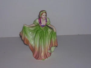 Vintage Verona Fancy Lady England Statue Figure - Picture 1 of 4