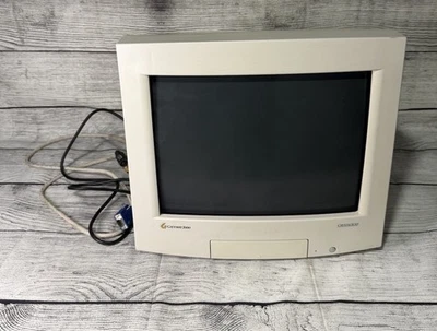 Gateway 2000 Crystalscan YE0711-01 Color VGA CRT Monitor - Image 1 of 4