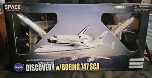 Dragon Models Premiere 1:400 Space Shuttle Discovery w/Boeing 747 SCA VG+/NM - Picture 1 of 3