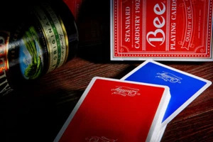 BARAJA DE CALIDAD Q1 Cardistry rara/fuera de impresión bicicleta USPCC - Imagen 1 de 4