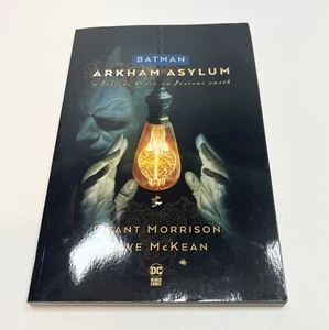 Batman: Arkham Asylum - Paperback, by Morrison Grant - VG+ - Imagen 1 de 2