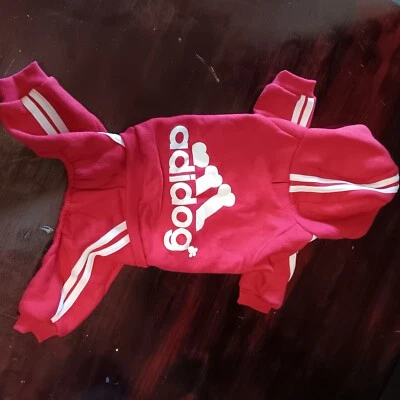 Sudadera con Capucha Roja "Adidog" Perro Talla M Pomerania Schnauzer Spaniel 21" Foto 1 de 4