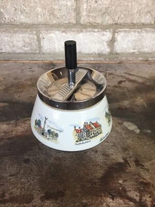 Vintage Tea Pot-Container - München Map Painted - Picture 1 of 11