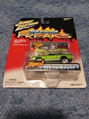 Johnny Lightning Zingers '71 Pontiac Grand Prix Grand Stand No.37 Street Freaks - Image 1 of 2
