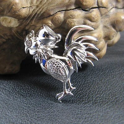 Colgante de gallo de rodio de plata de ley 925 maciza para hombre con piedras preciosas de circonita cúbica transparente Foto 1 de 4