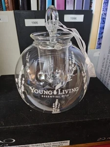 Young Living 2018 Glass Christmas Ornament Reed Diffuser Clear NEW - Picture 1 of 6