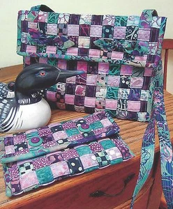 Umhängetasche oder Geldbörse Steppmuster von Aunties Two - Bild 1 von 1