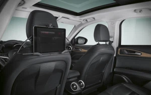 Tablet Halterung für Alfa Romeo Kopfstütze - ORIGINAL ALFA ROMEO- 50545912 - Bild 1 von 6