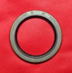 CR 23046 Oil Seal, 2.313" Shaft, 3.061" OD, 0.313" W, CRW1, USA Made - NEW - Picture 1 of 3