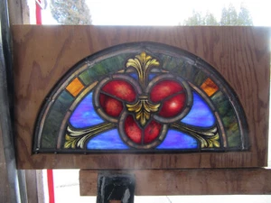 ~ ANTIQUE STAINED GLASS TRANSOM WINDOW PAINTED KILN FIRED 3/3~ 25 x 14 ~ SALVAGE - Picture 1 of 8