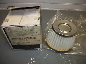 John Deere PT13959 Air Filter - Picture 1 of 2