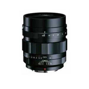 Voigtlander 42.5mm f0.95 MFT Nokton Lens - Picture 1 of 2