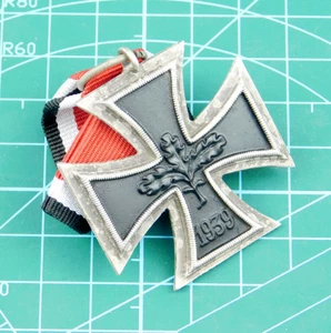 3754 WW1 DEUTSCHES EISERNES KREUZ 2.KLASSE EK II 1813 1939 EISERNES KREUZ 1957 - Bild 1 von 3