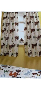 Vtg 1988 California Raisins Curtains Set W/Tiebacks Each Panel Is 29” W X 43” L - Picture 1 of 2