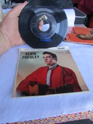 Elvis Presley  45 rpm  opl - Image 1 of 4