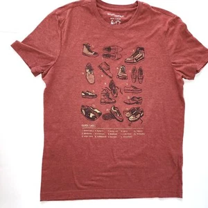 T-shirt eco Banana Republic ""Scarpe giuste"" grafica t-shirt rossa taglia M - Foto 1 di 3
